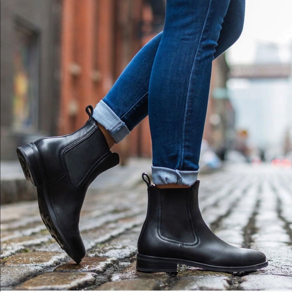 Thursday Boot Company The Duchess Chelsea Leather Boots🖤